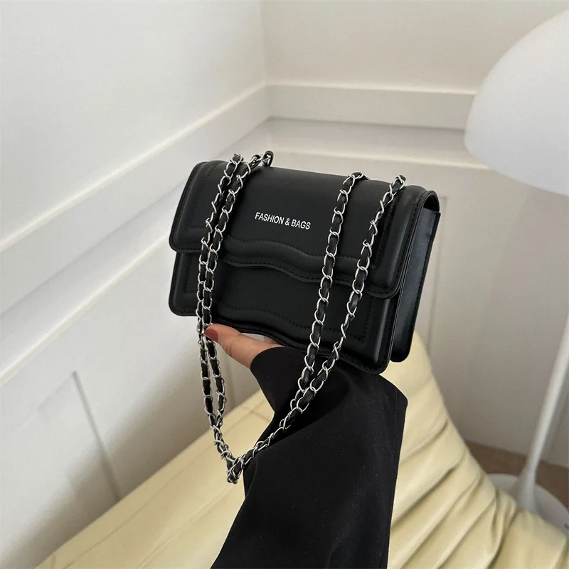 2023 Новые модные Роскошные Женские сумки через плечо для женщин Дизайнерская сумка через плечо на цепочке Однотонная сумка-мессенджер Сумки