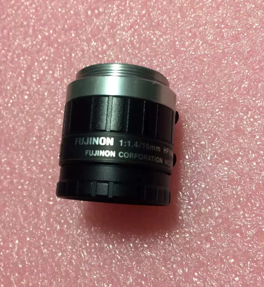 Промышленный объектив Fujinon 16mm HF16HA-1B для машинного зрения в хорошем состоянии протестирован НОРМАЛЬНО
