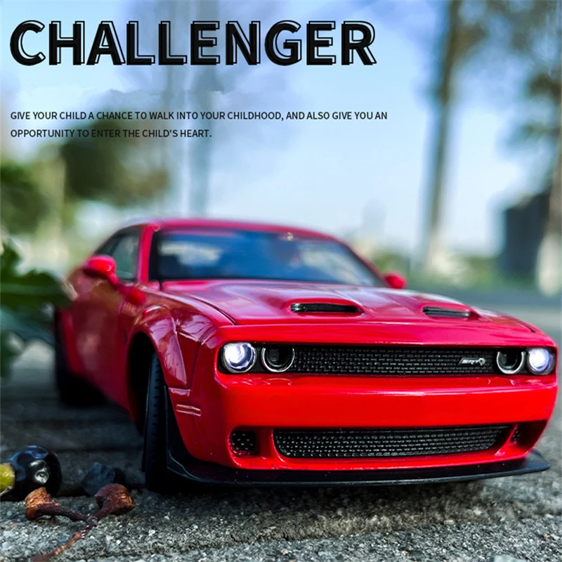 1:32 Dodge Challenger SRT Модель Спортивного Автомобиля Из Сплава, Отлитая под давлением Металлическая Игрушка, Модель Мускул-Кара, Имитирующая Звук и Свет, Детская Игрушка В Подарок