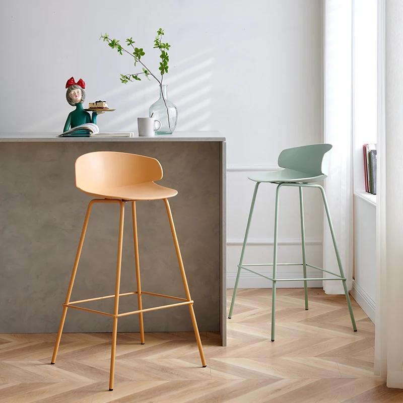 Современный простой барный стул, Дизайнерский Легкий Роскошный Прочный Высокий табурет, Кухня со спинкой, стойка регистрации в скандинавском стиле, Пластиковые барные стулья
