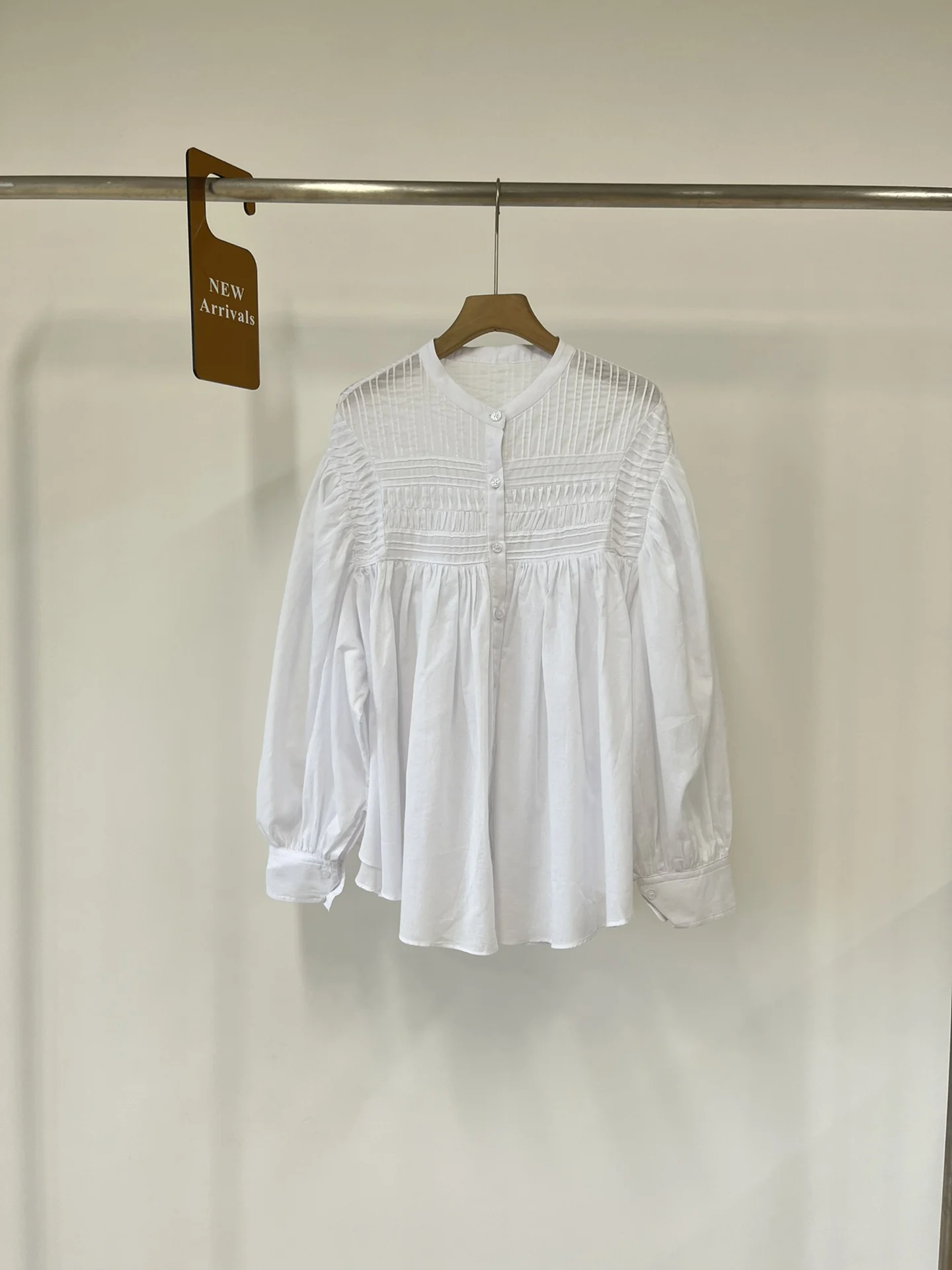 2023 Новые женские винтажные топы с круглым вырезом, шикарная элегантная богемная блузка из цельного хлопка с рукавами-фонариками, высококачественные дизайнерские рубашки для подиума