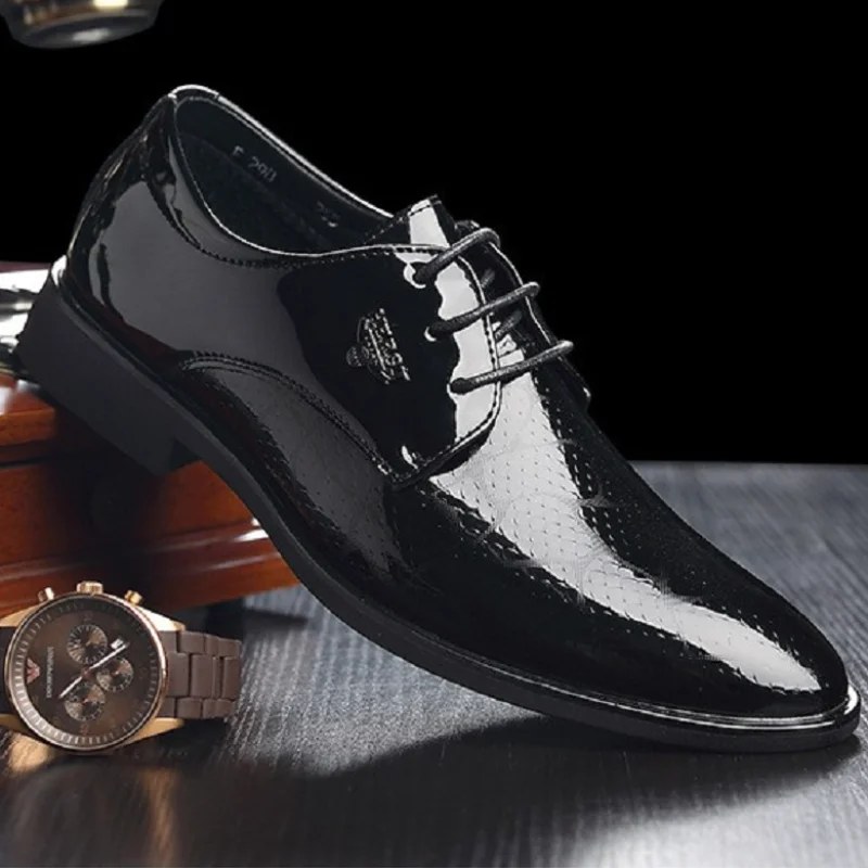 Новейшие итальянские мужские туфли-оксфорды, роскошные свадебные туфли из лакированной кожи, модельные туфли с острым носком, классические дерби, Большие размеры 38-44