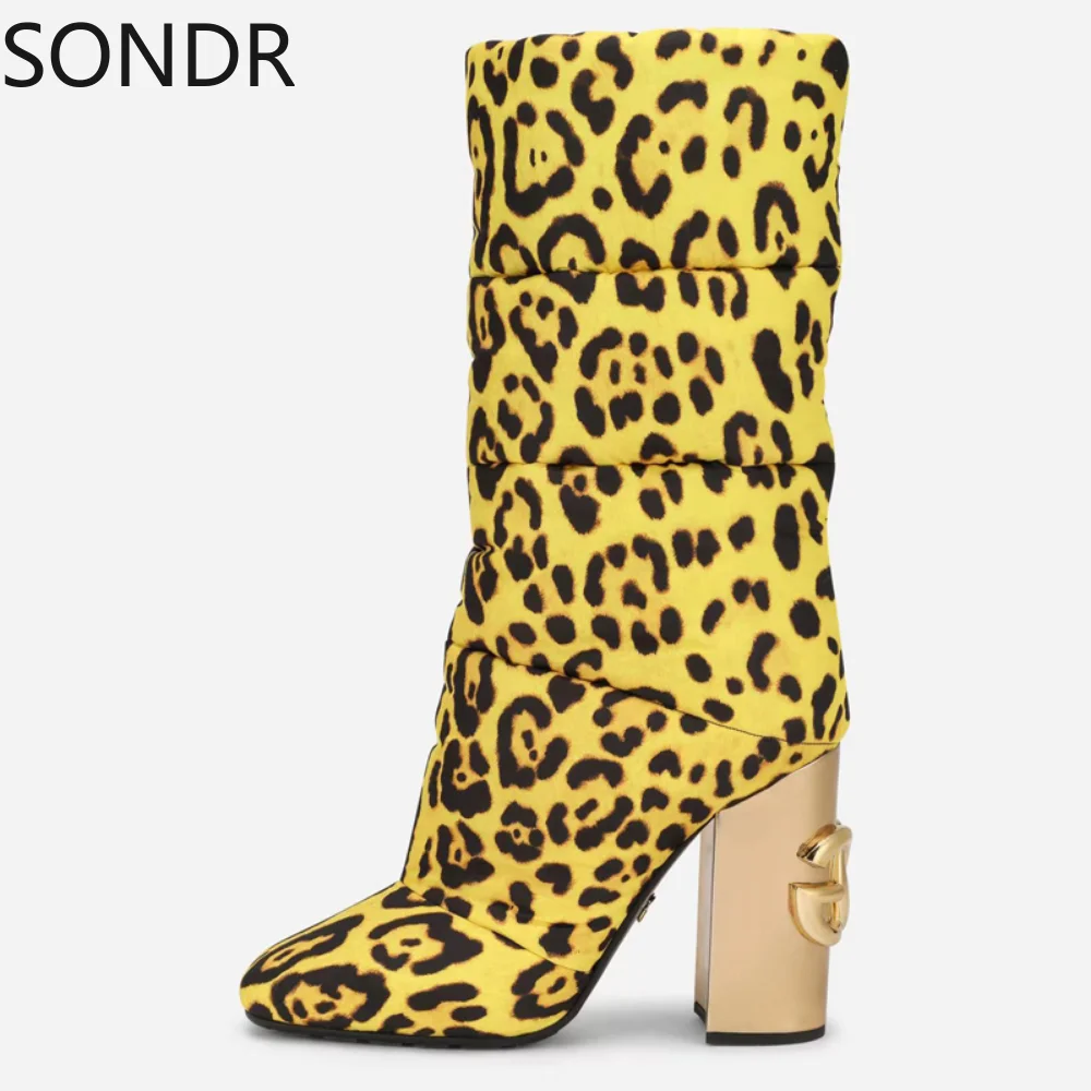 Женские пуховые леопардовые сапоги до середины икры на высоком каблуке, теплые зимние Роскошные разноцветные туфли, водонепроницаемые женские туфли больших размеров