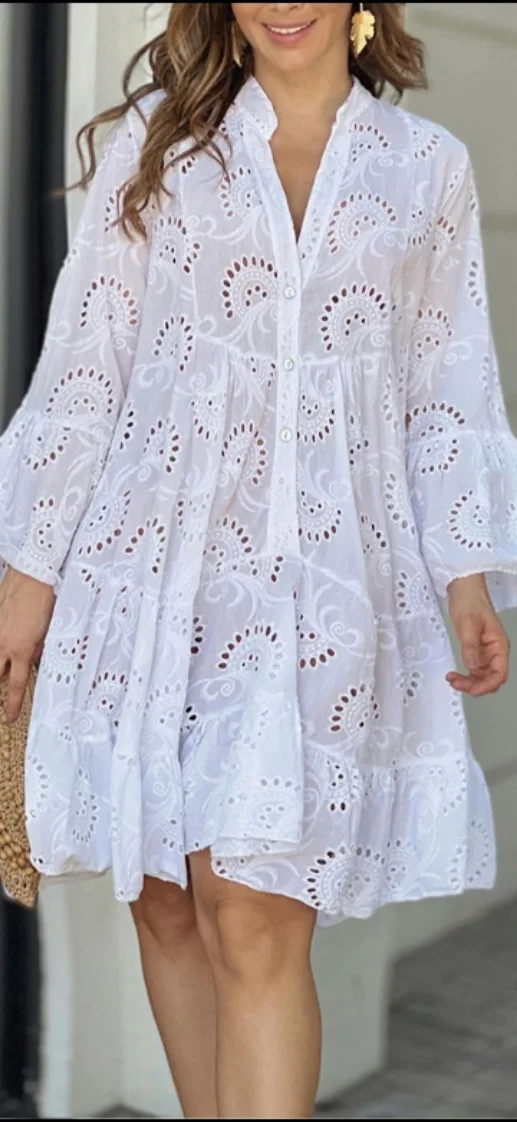 Летнее Свободное винтажное однотонное кружевное платье 2023, модное платье с вышивкой с V-образным вырезом и расклешенными рукавами, женское сексуальное мини-платье с открытым рисунком